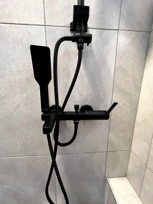 Cozy 2Br Renovated Apartment 1 Min To Metro Istanbul