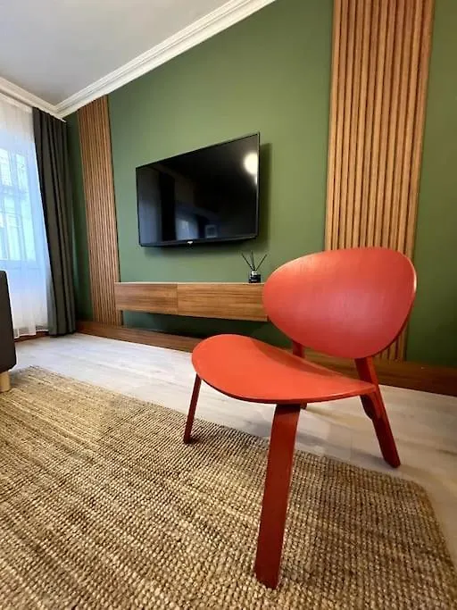 Cozy 2Br Renovated Apartment 1 Min To Metro Istanbul Turkiet