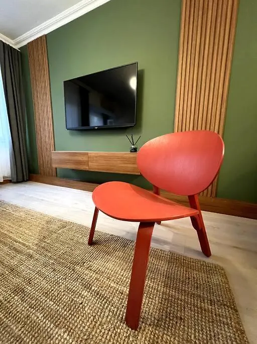Cozy 2Br Renovated Apartment 1 Min To Metro Istanbul
